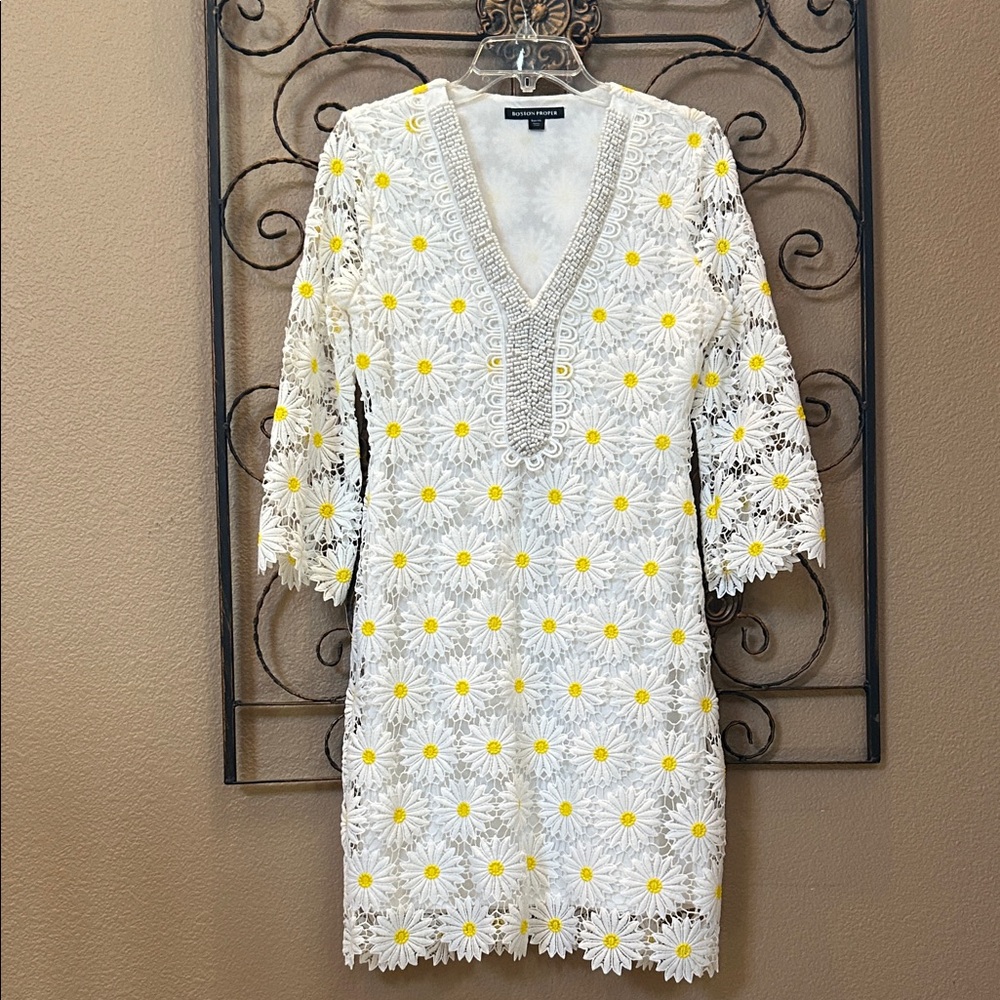 Like new! Boston Proper Daisy Dress